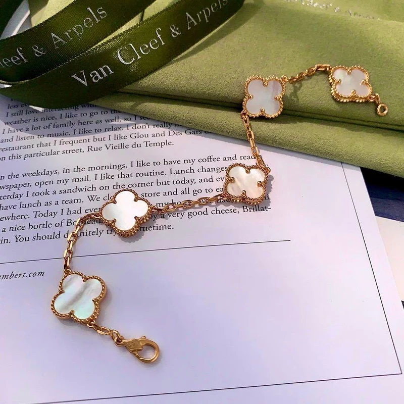 Pulsera Van Cleef Trebol Oro Rosa 18k Alhambra Nacar Real Con Kit de Regalo