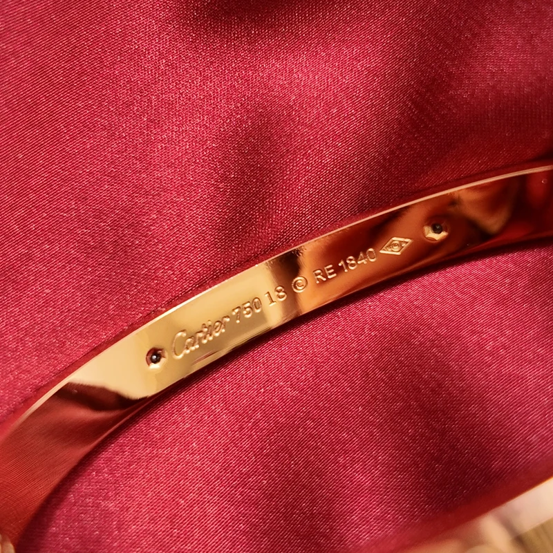 Brazalete de Tornillos Tono Oro Amarillo con Kit de Regalo