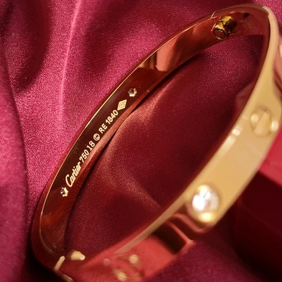 Brazalete de Tornillos Tono Oro Amarillo con Kit de Regalo