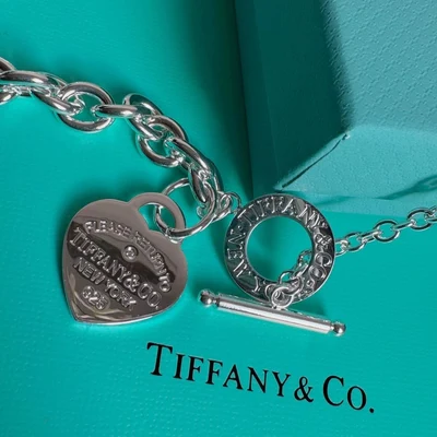 Collar Cadena Eslabones con Broche Toggle y Corazón en Plata 925 con Kit de Regalo